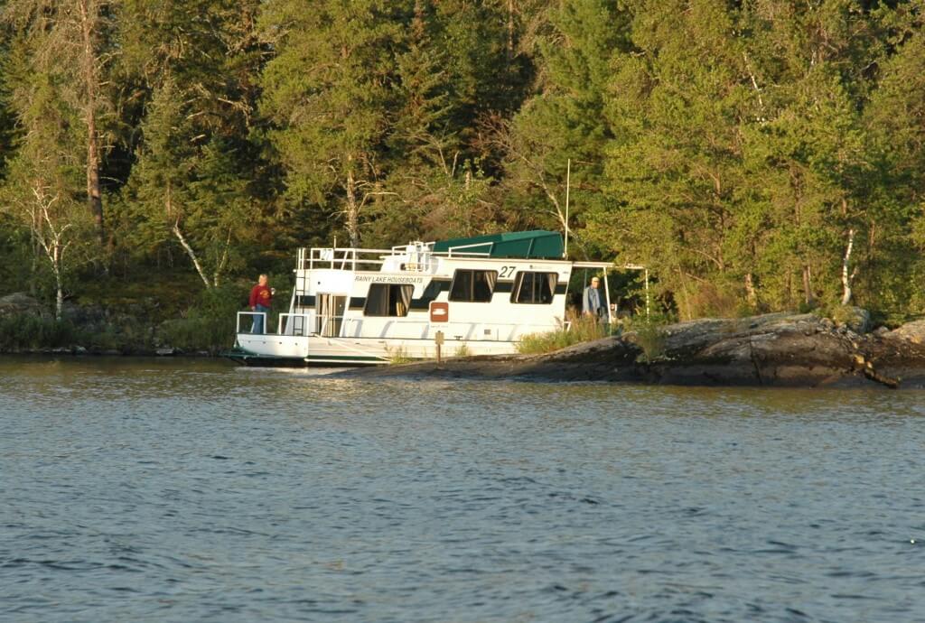 Houseboats for Rent on Rainy Lake Voyageurs National Park MN